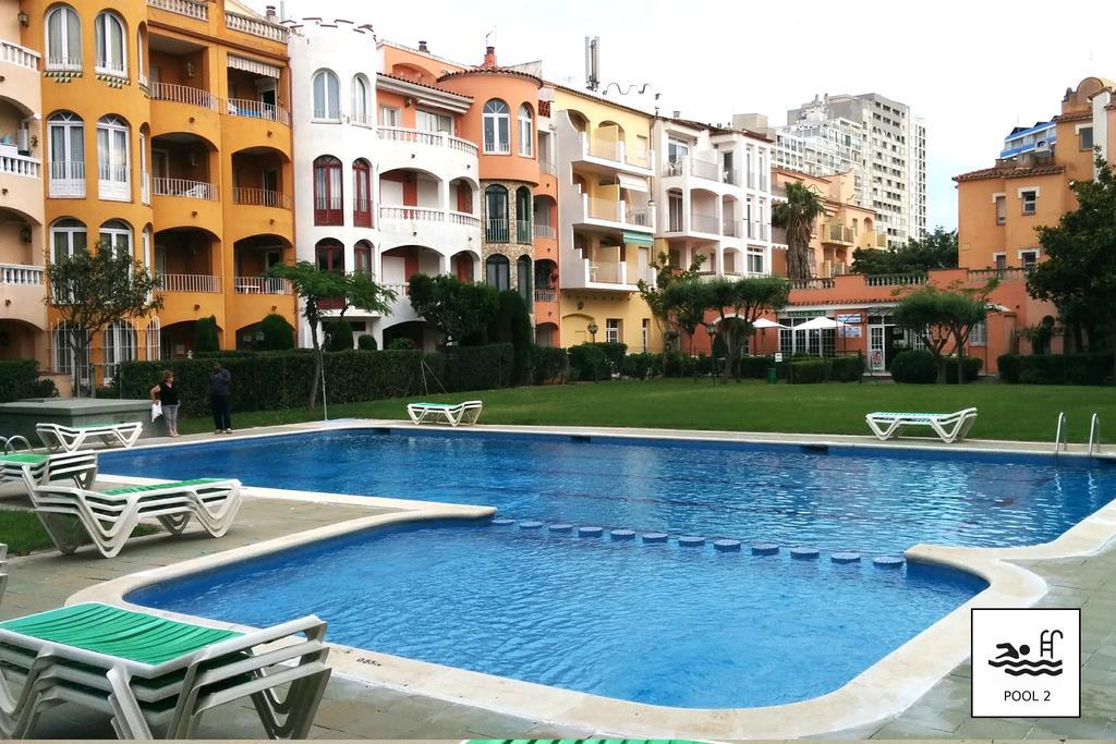 Mirablau Apartment Empuriabrava Luaran gambar